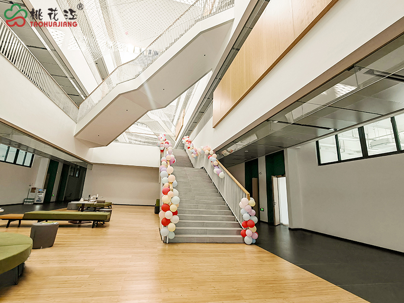 教學區(qū)竹制地板